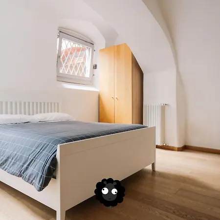 Flat Il Torrazzo XIII Secolo Apartment Alzano Lombardo Exterior photo